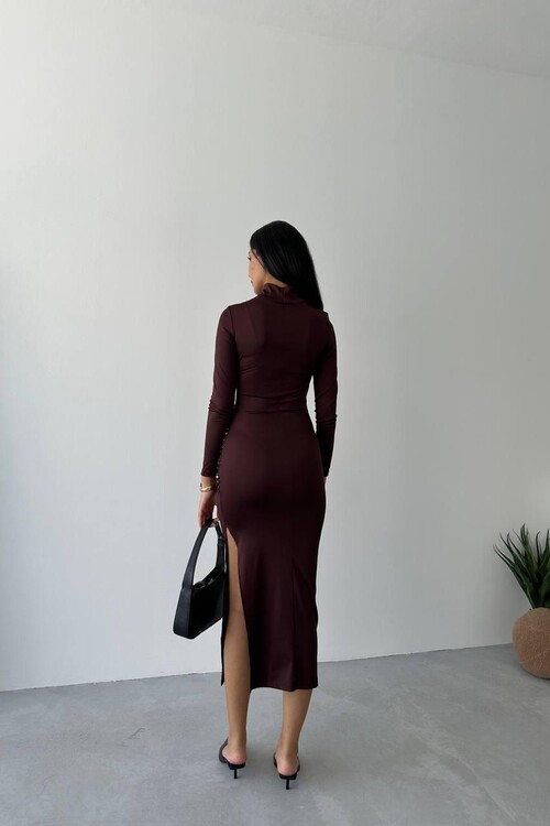 Jazy Yırtmaçlı Drapeli Elbise