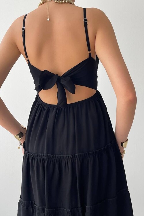 Nivel Göğsü Büzgülü Elbise