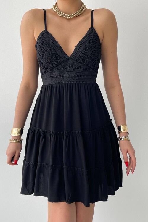 Nivel Göğsü Büzgülü Elbise