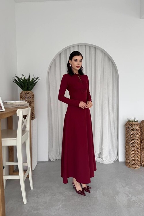 Ofse Fiyonk Detaylı Elbise