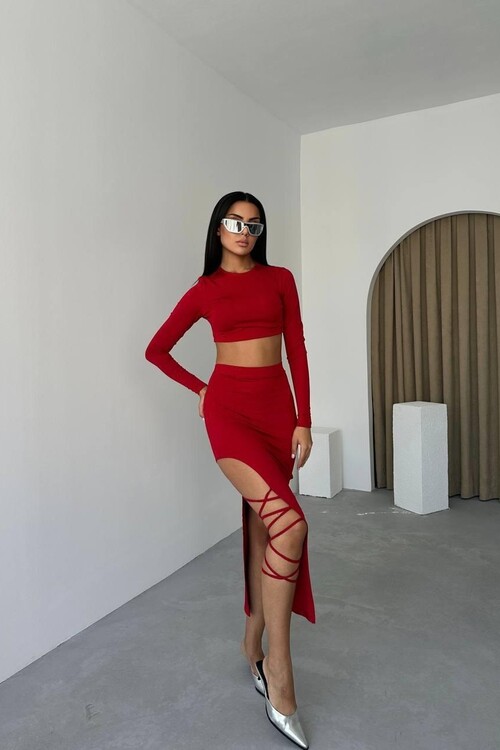 The Hate Detaylı Yırtmaçlı Elbise