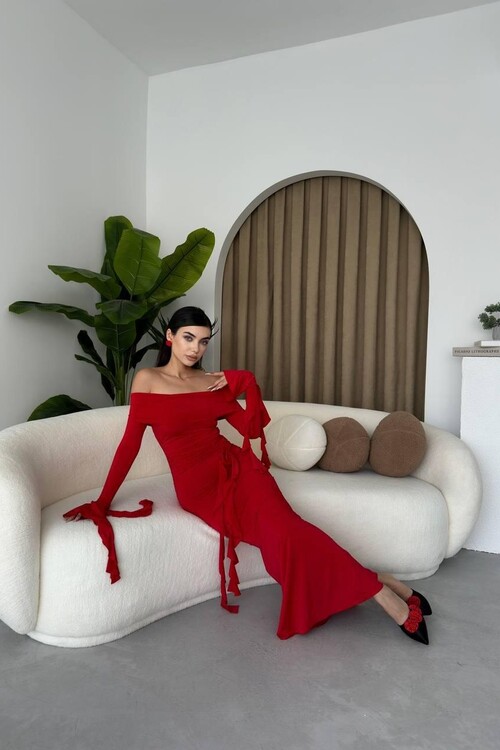 Valijevo Gül Detay Elbise