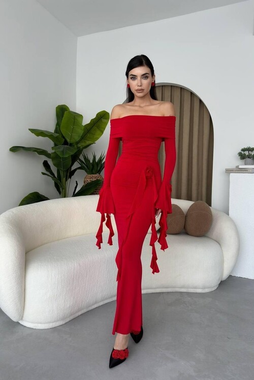 Valijevo Gül Detay Elbise