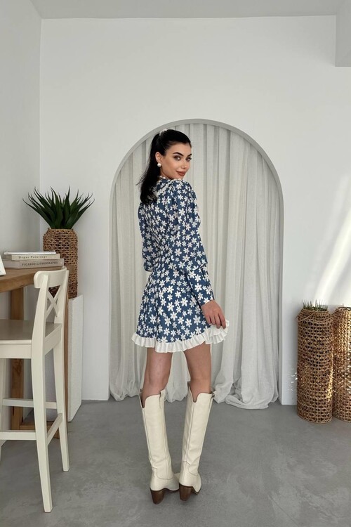 Vero Bebe Yaka Elbise