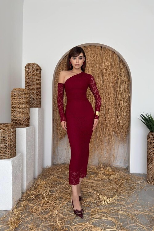 Bees Tek Omuz Detaylı Elbise