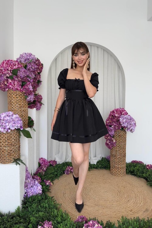 Boje Fiyonk Detaylı Elbise