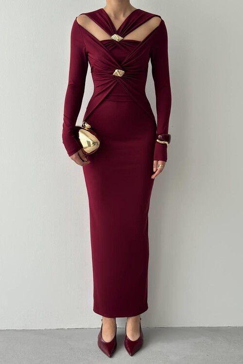 Dande Broş Detaylı Elbise