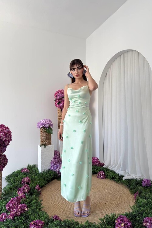 Dora Çiçek Detaylı Elbise