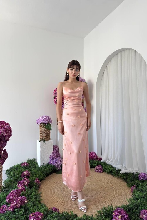 Dora Çiçek Detaylı Elbise