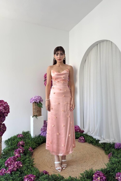 Dora Çiçek Detaylı Elbise