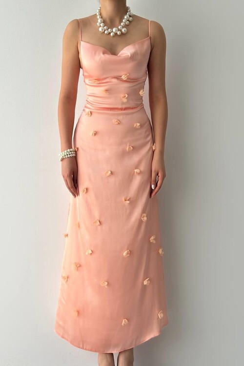 Dora Çiçek Detaylı Elbise