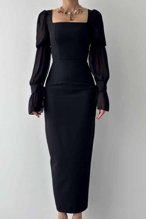 Hare Kolları Fırfır Detaylı Elbise