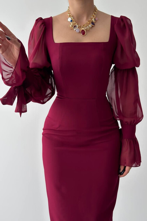 Hare Kolları Fırfır Detaylı Elbise