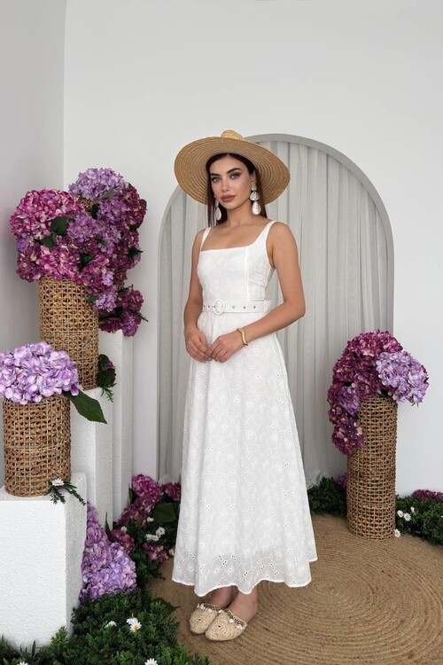 Hure Kemer Detaylı Elbise