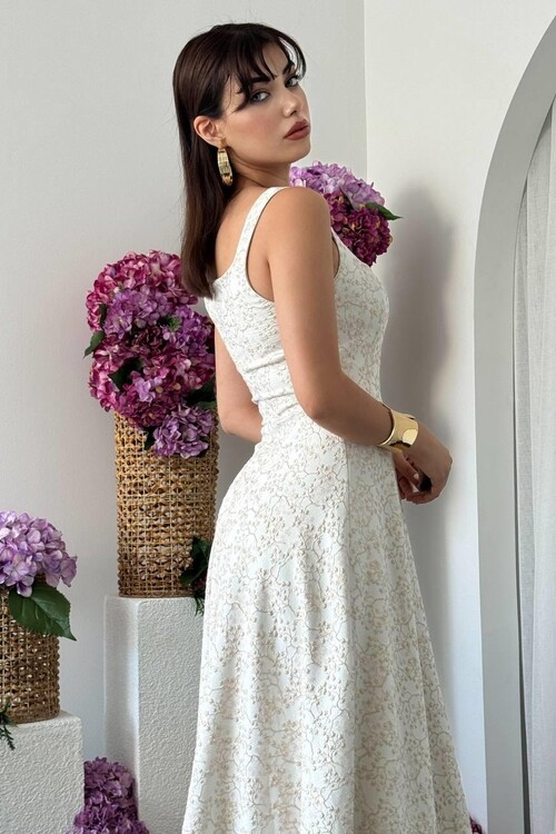 Kalf Çiçek Detaylı Elbise