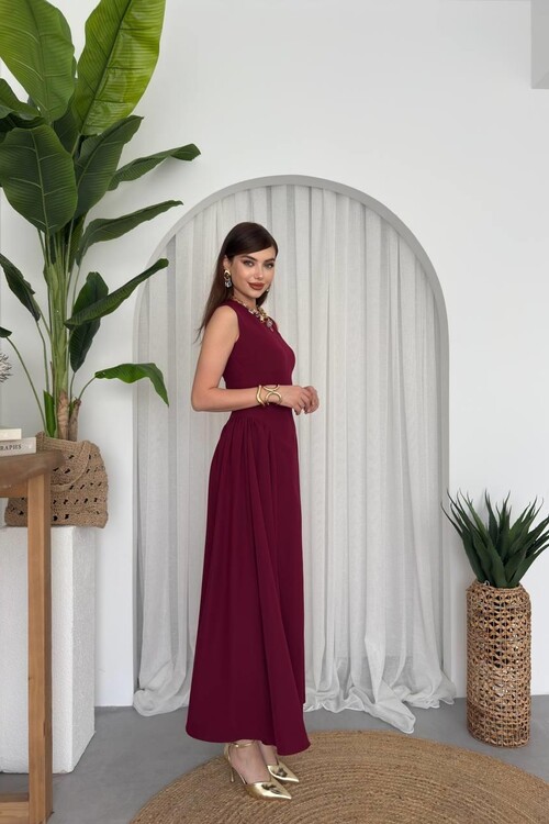 Kiyen Midi Dress