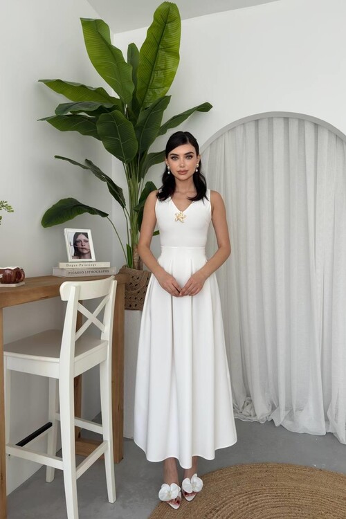 Late Yıldız Detaylı Elbise