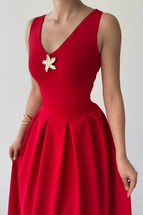 Late Yıldız Detaylı Elbise