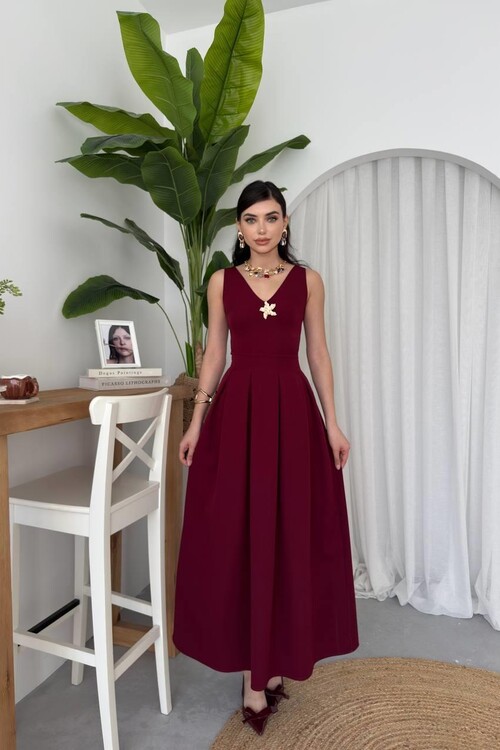 Late Yıldız Detaylı Elbise