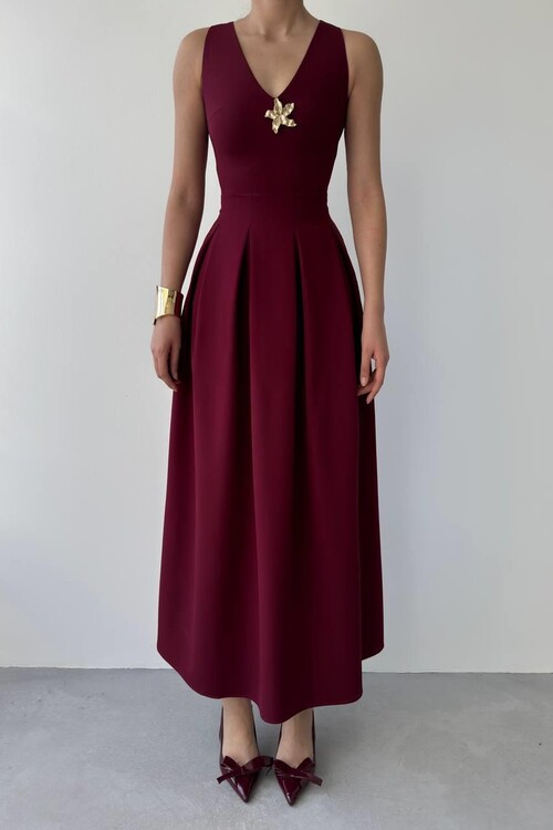 Late Yıldız Detaylı Elbise