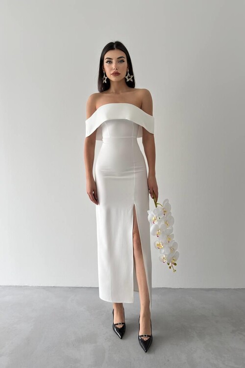 MADONNA YAKA UZUN ELBİSE