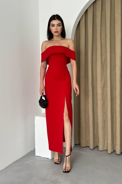 MADONNA YAKA UZUN ELBİSE