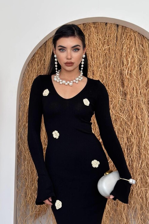 Major Çiçek Detaylı Elbise