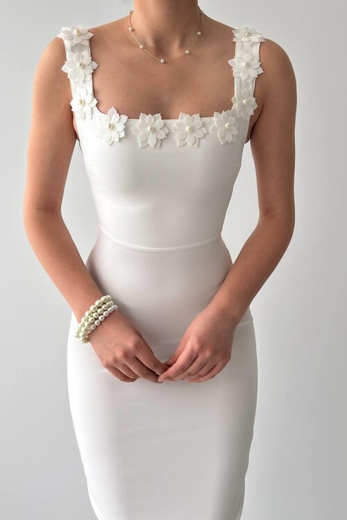 Ming Flower Detailed Dress