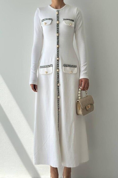 Orla Düğme Detaylı Elbise