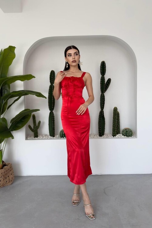 PAG İP ASKILI ELBİSE