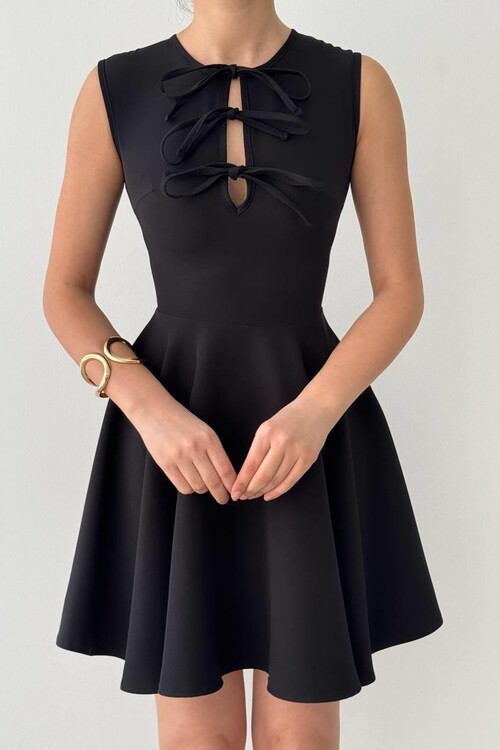 Perp Fiyonk Detaylı Elbise