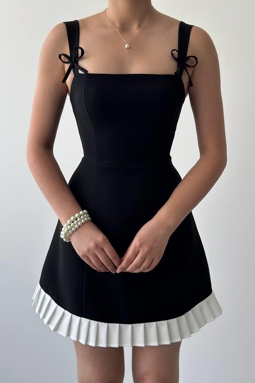 Steel Fiyonk Detay Elbise