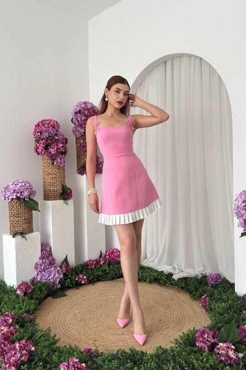 Steel Fiyonk Detay Elbise