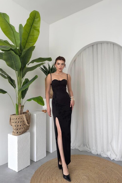 Stor Gül Detaylı Elbise