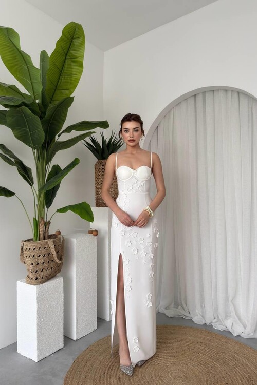 Stor Gül Detaylı Elbise