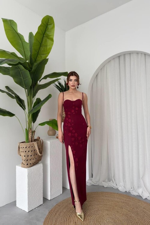 Stor Gül Detaylı Elbise