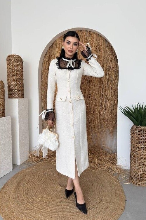 Stro Dantel Detaylı Elbise