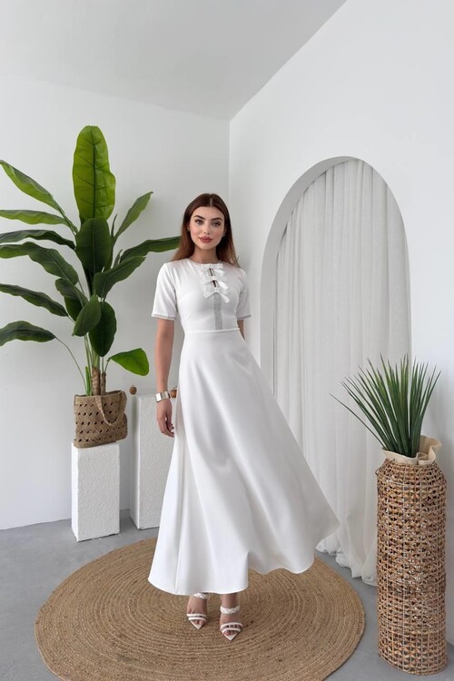 Wera Taşlı Fiyonk Detaylı Elbise