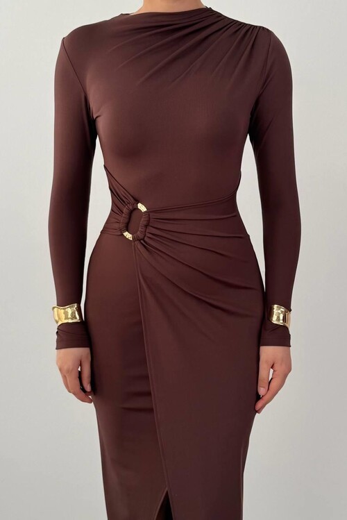 Baggy Broş Detaylı Elbise