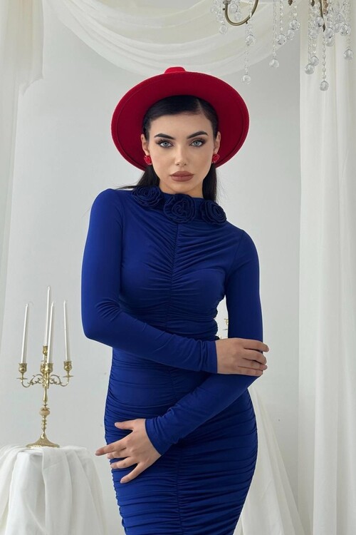 Carlis Gül Yaka Elbise