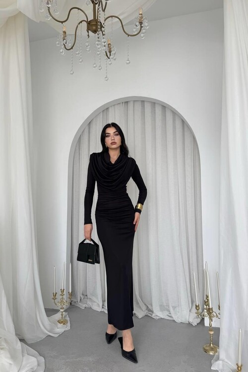 Crimson Drape Elbise