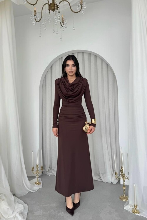 Crimson Drape Elbise