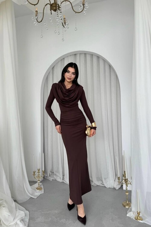 Crimson Drape Elbise