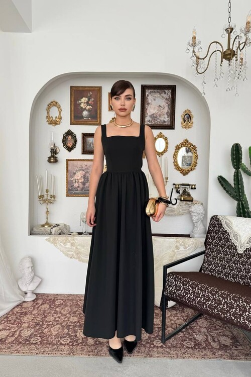 Dinas Dress with Bow Detail