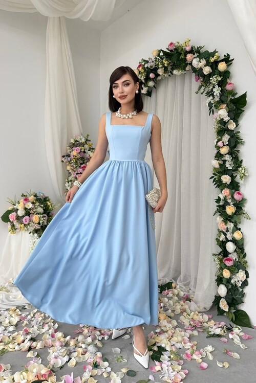 Dınas Fiyonk Detaylı Elbise