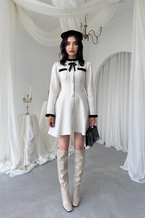 Ersax Broş Detaylı Elbise