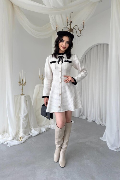 Ersax Broş Detaylı Elbise