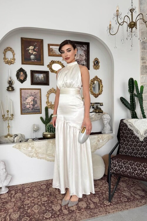 Herap Dress with Belt Detail