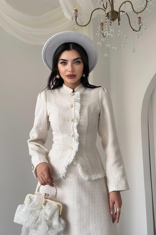 İxos Düğmeli Takım