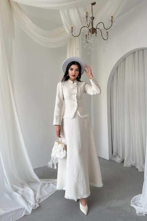 İxos Düğmeli Takım